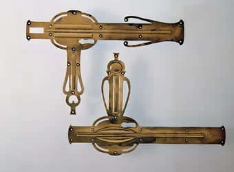 Poignées de porte, 1898-99